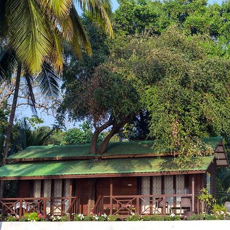 Saffronstays Little Paradise, Murud Kültér fotó